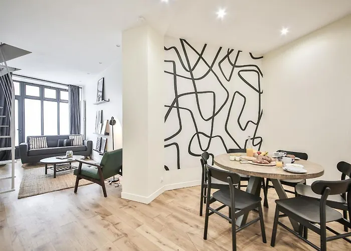 New Triplex 6pers#etoile#porte Maillot#porte Champerret * Parigi