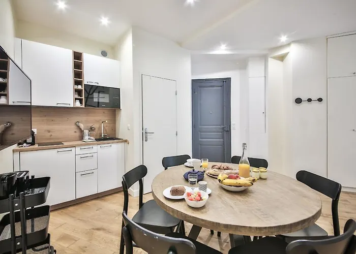 Appartamento New Triplex 6pers#etoile#porte Maillot#porte Champerret Parigi