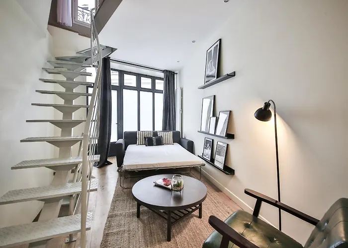 Appartamento New Triplex 6pers#etoile#porte Maillot#porte Champerret Parigi