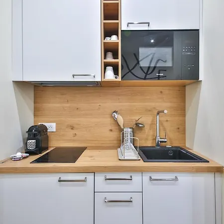 Triplex-6pers-porte Maillot-arcdetriomphe-paris17 *
