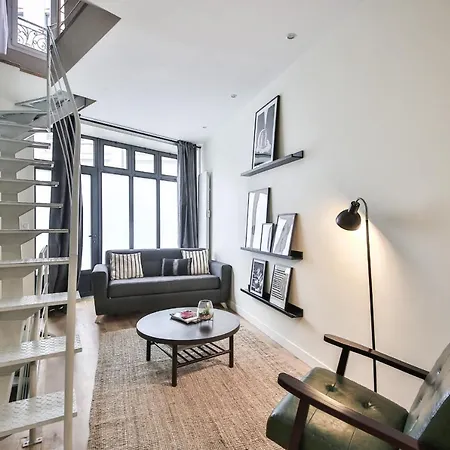 New Triplex 6pers#etoile#porte Maillot#porte Champerret شقة باريس